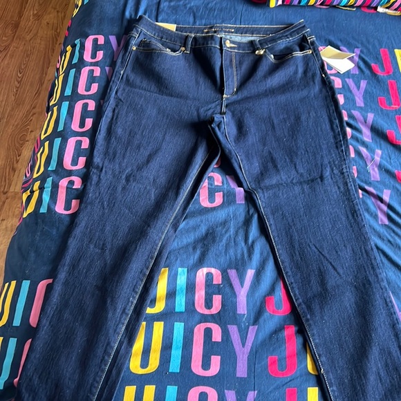 Micheal Kors Jeans - Picture 1 of 4
